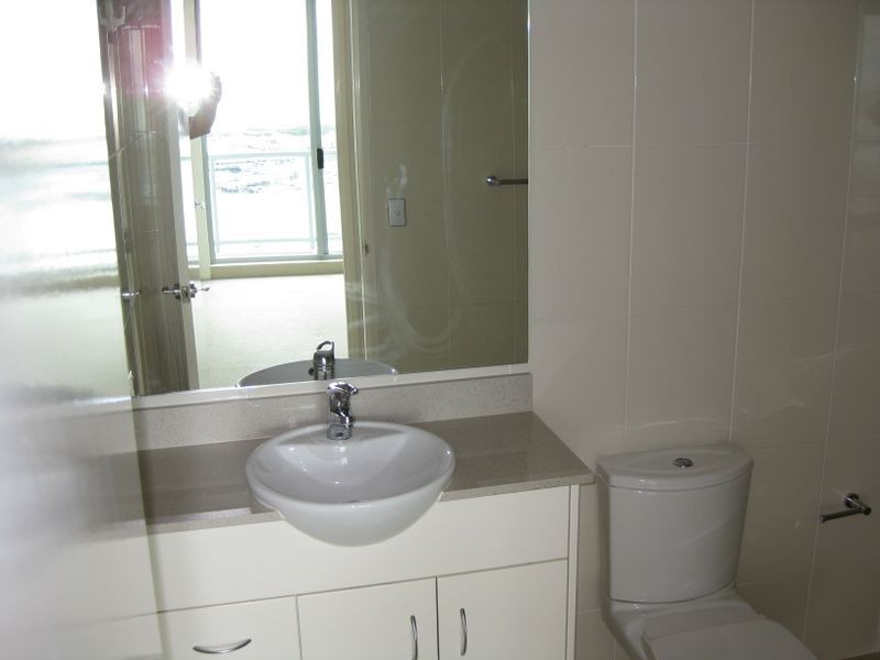 2504/1 Como Crescent, Southport QLD 4215