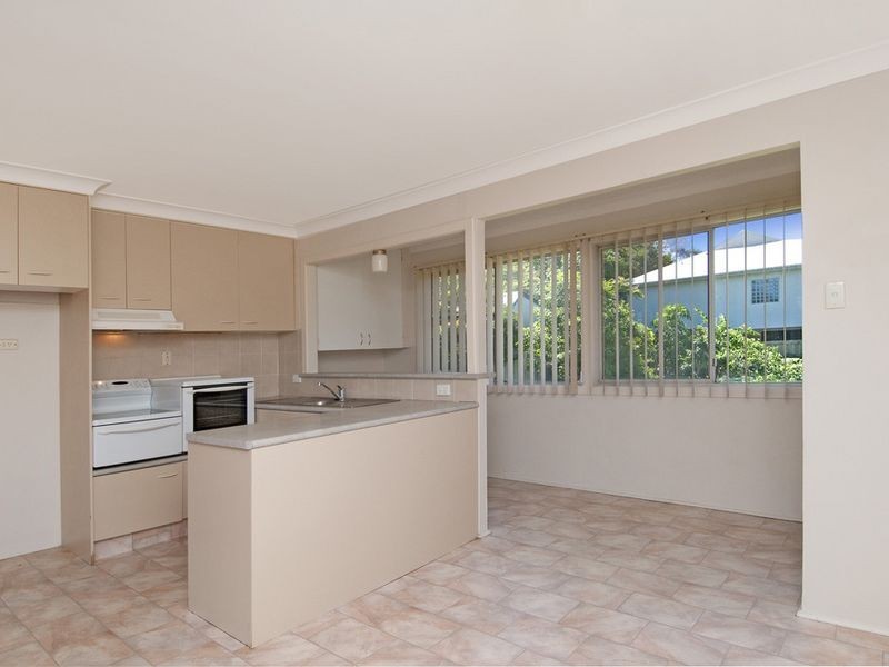 7 Locke Street, Southport QLD 4215