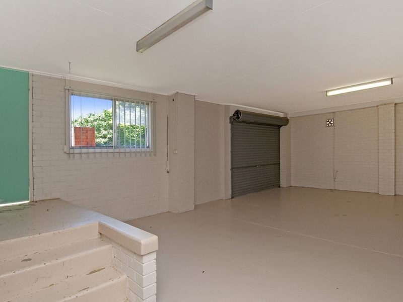 7 Locke Street, Southport QLD 4215