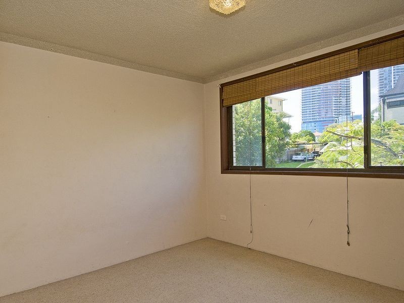 3/5 Andrews St, Southport QLD 4215