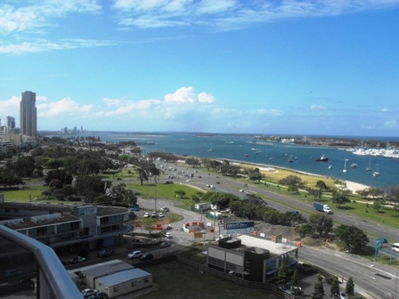 1505/4 Como Crescent, Southport QLD 4215