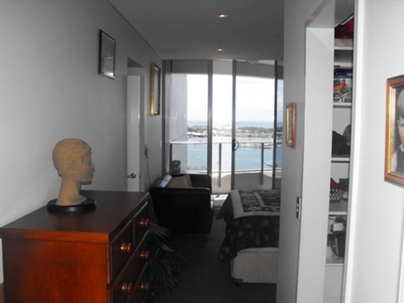 1505/4 Como Crescent, Southport QLD 4215