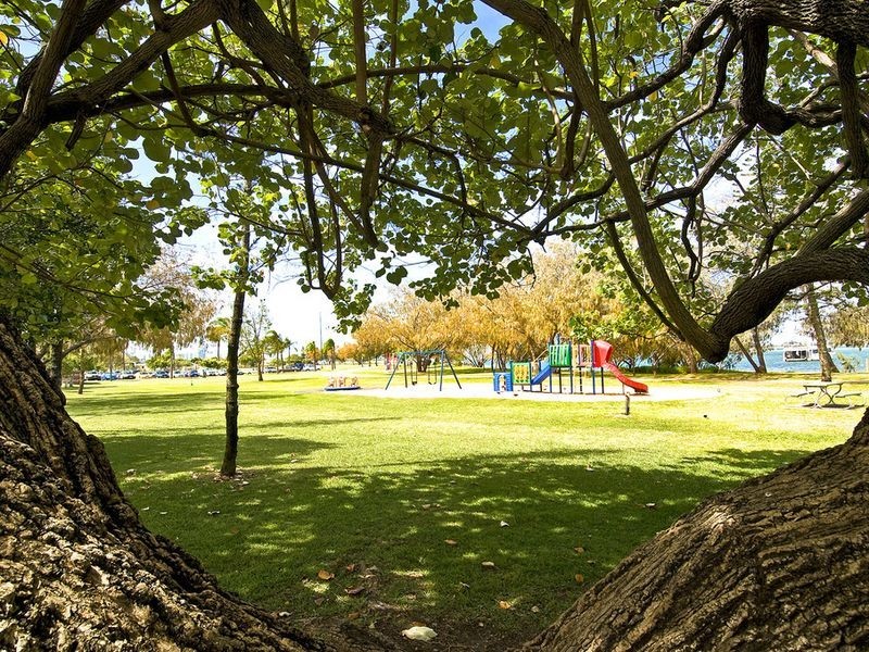 15/106 -108 Marine Parade, Southport QLD 4215