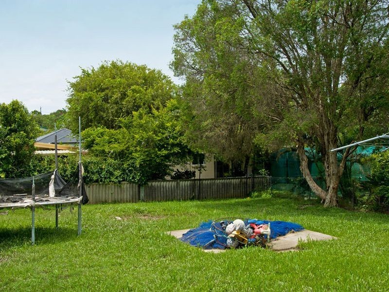 89 Roberts St, Labrador QLD 4215