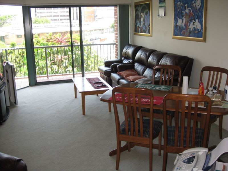 18/45 Pohlman St, Southport QLD 4215