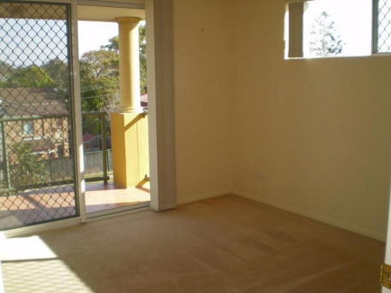 9/7-11 Johnston St, Southport QLD 4215