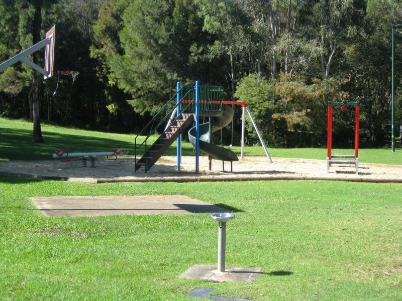 1/21 Terrigal Crescent, Southport QLD 4215