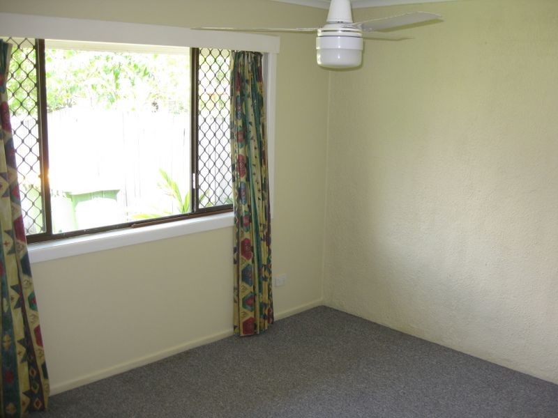 1/21 Terrigal Crescent, Southport QLD 4215