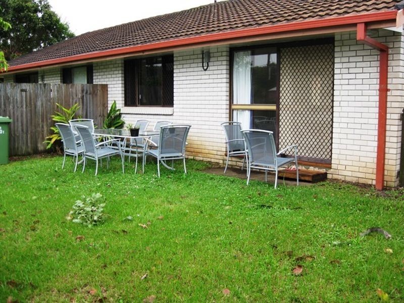 1/21 Terrigal Crescent, Southport QLD 4215