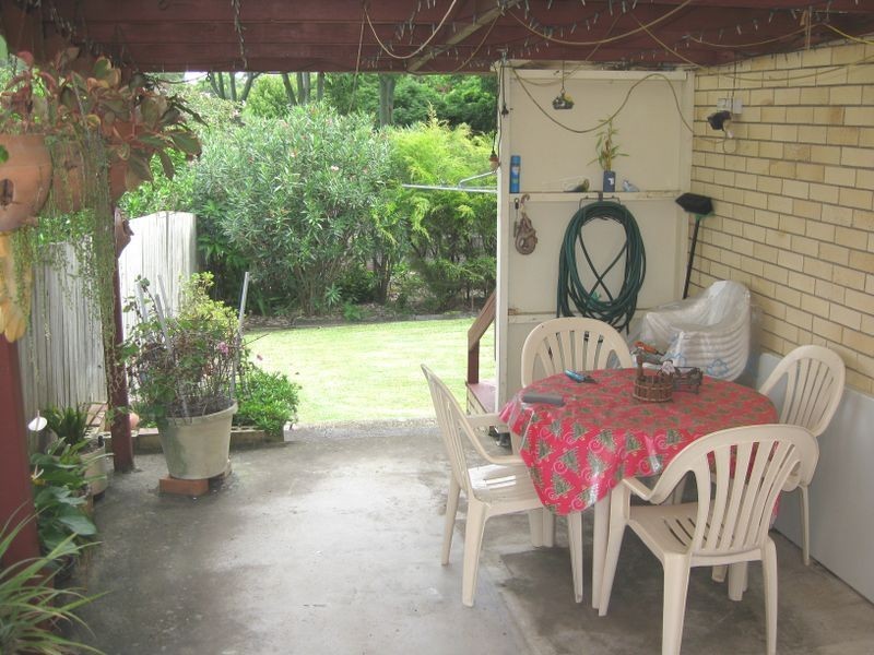 42 Pilliga St, Southport QLD 4215