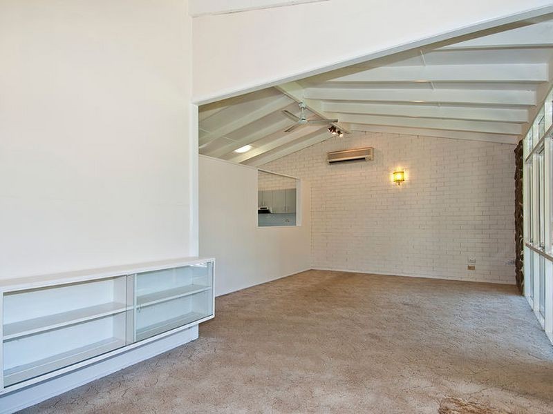 17 Ward St, Southport QLD 4215