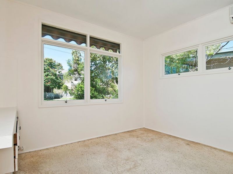 17 Ward St, Southport QLD 4215