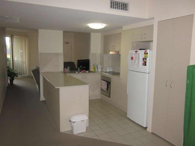 14/6-10 Rose Street, Southport QLD 4215