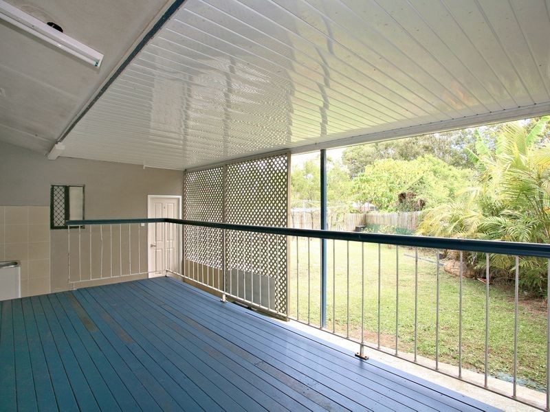 6 Woomera Crescent, Southport QLD 4215