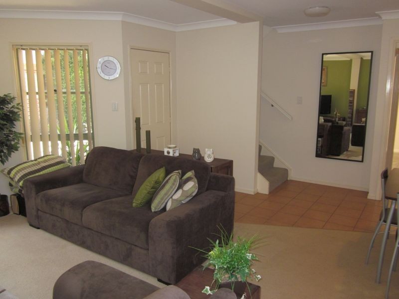 3/93 Whiting Street, Labrador QLD 4215