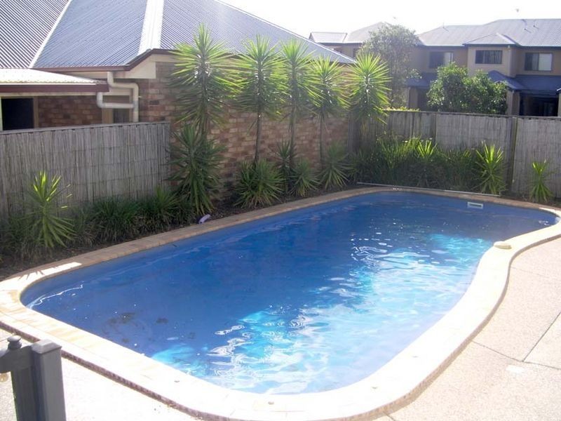 9 Imperia  Crescent, Varsity Lakes QLD 4227