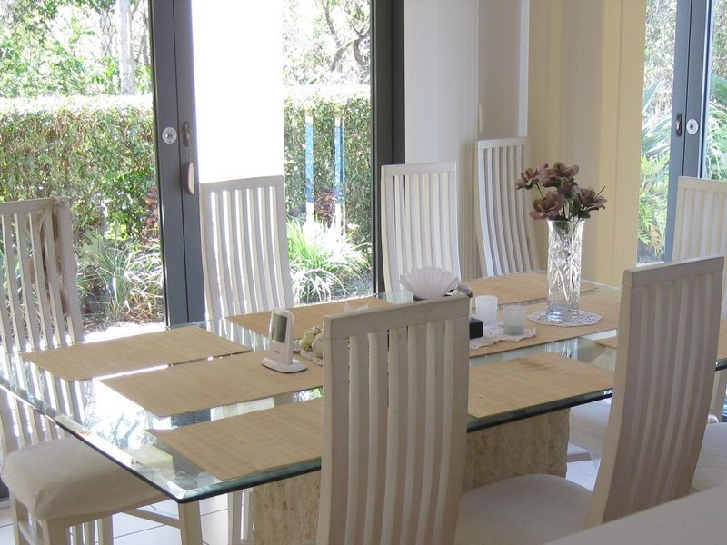 9 Imperia  Crescent, Varsity Lakes QLD 4227