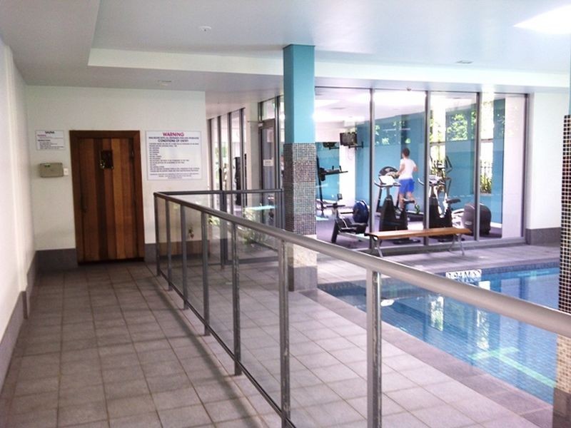 214/3 Como Crescent, Southport QLD 4215