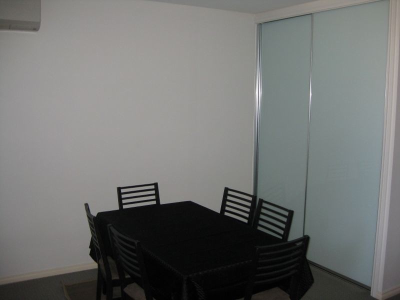 214/3 Como Crescent, Southport QLD 4215