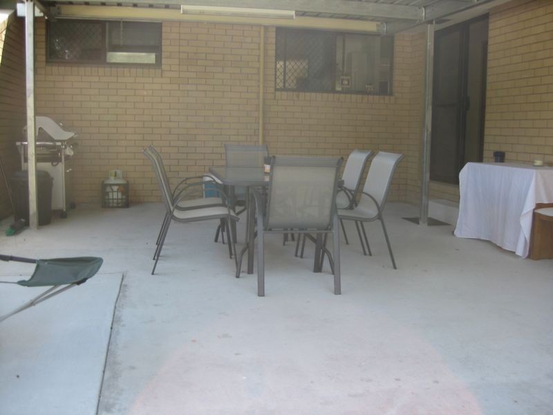 1/38 Binstead Drive, Southport QLD 4215