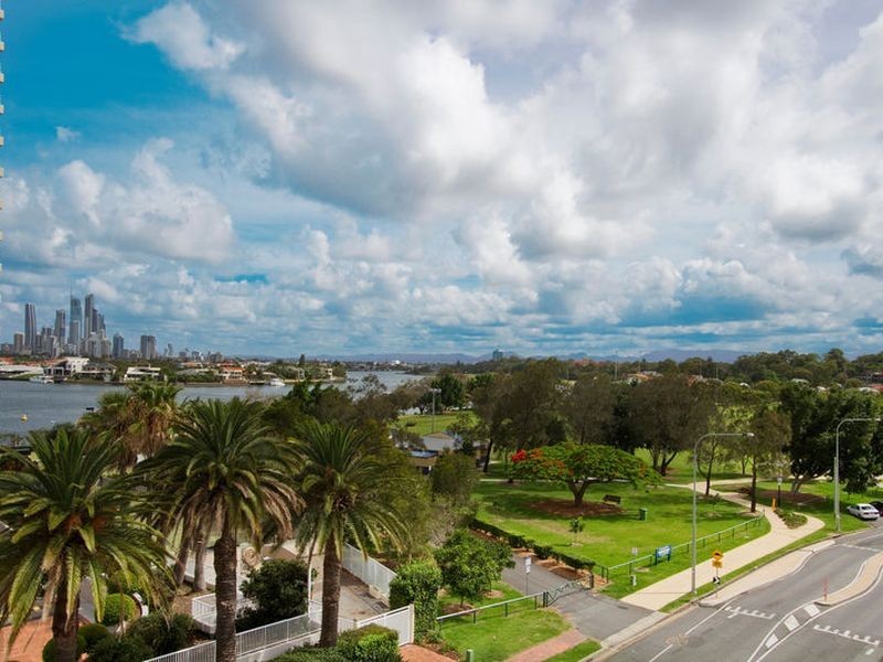 618/1 Aqua Street, Southport QLD 4215