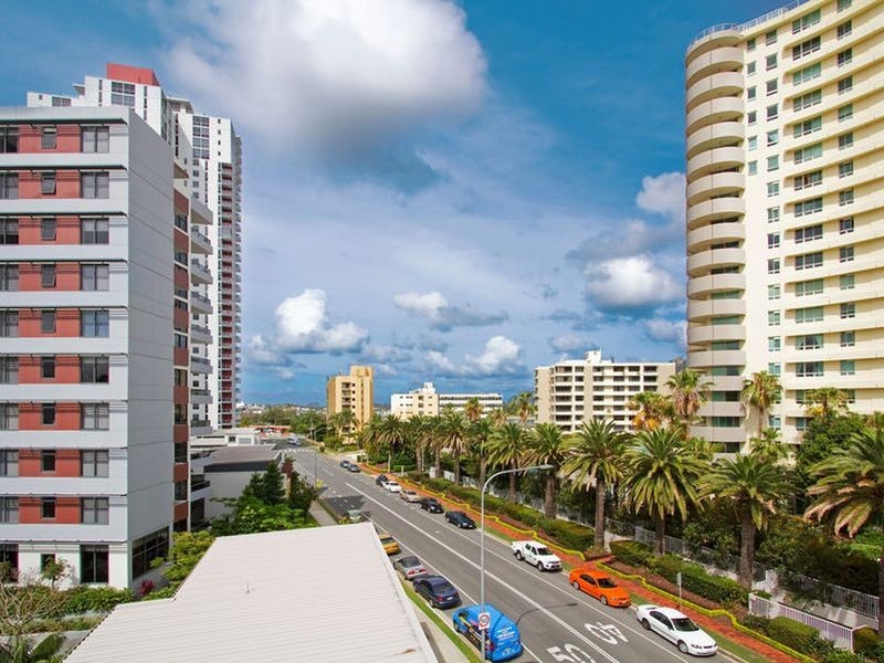 618/1 Aqua Street, Southport QLD 4215