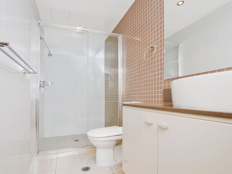 618/1 Aqua Street, Southport QLD 4215