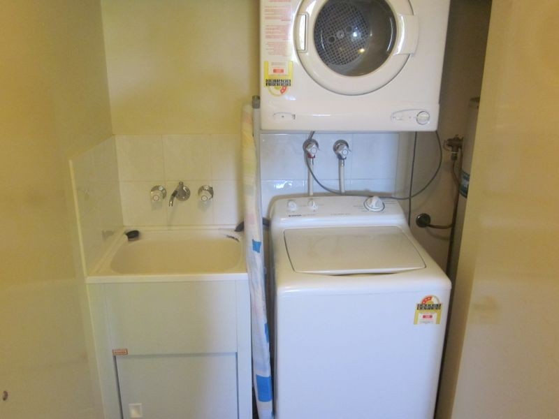 27/11 Owens Lane, Southport QLD 4215