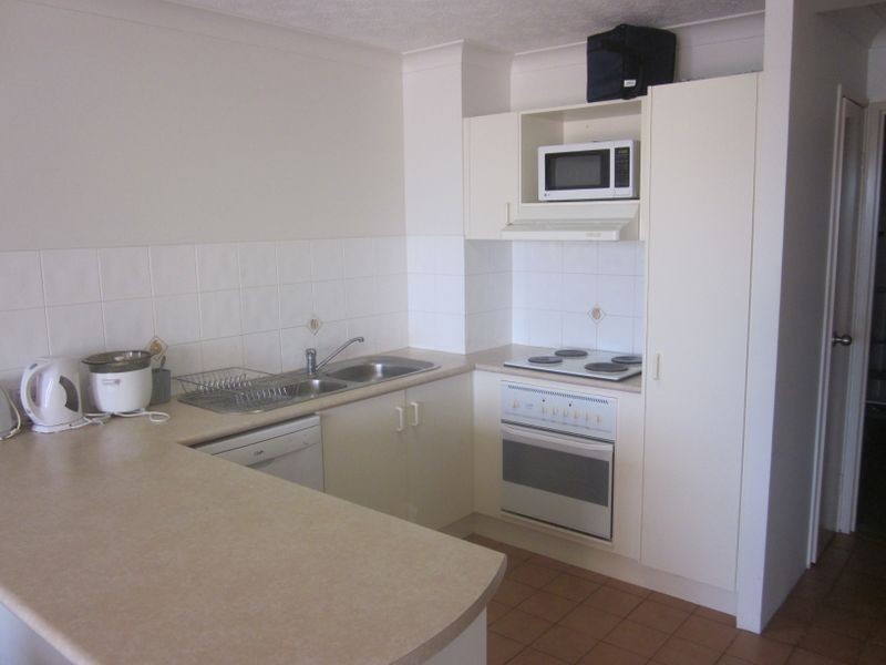 31/45 Pohlman St, Southport QLD 4215