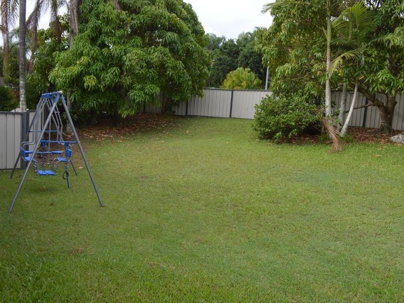 37 Plateau Crescent, Carrara QLD 4211