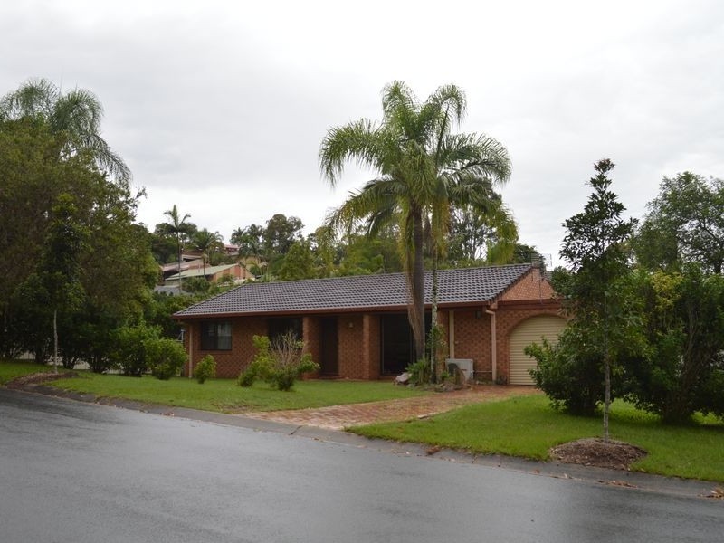 37 Plateau Crescent, Carrara QLD 4211