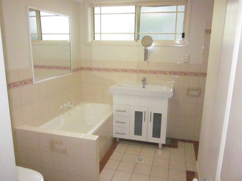 1/47 Pohlman Street, Southport QLD 4215