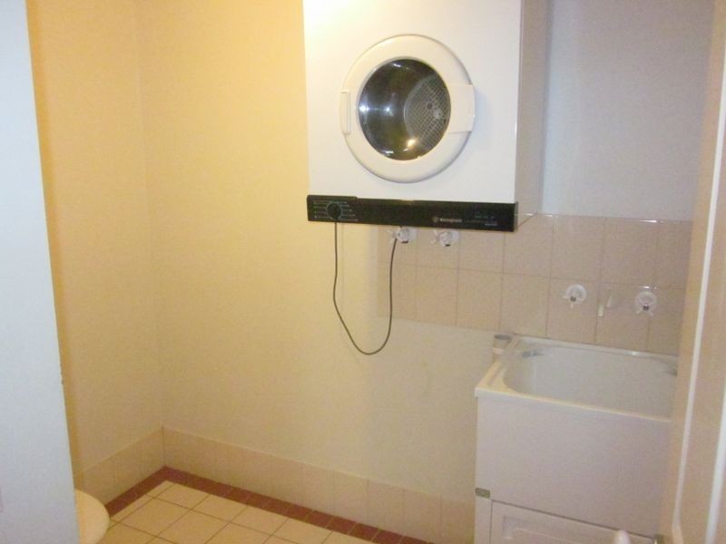 1/47 Pohlman Street, Southport QLD 4215