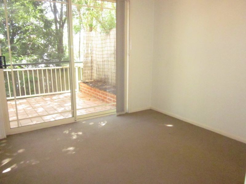 1/47 Pohlman Street, Southport QLD 4215