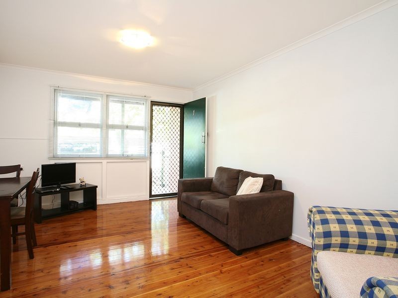 1 /23 White Street, Southport QLD 4215