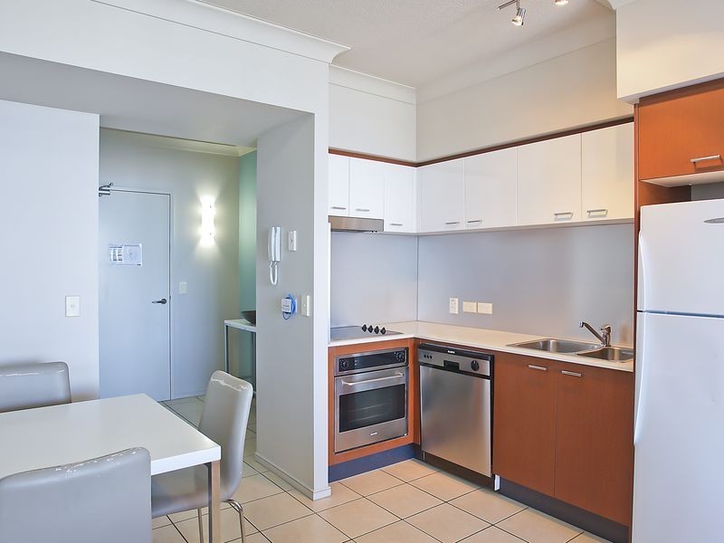 3355/23 Ferny Avenue, Surfers Paradise QLD 4217