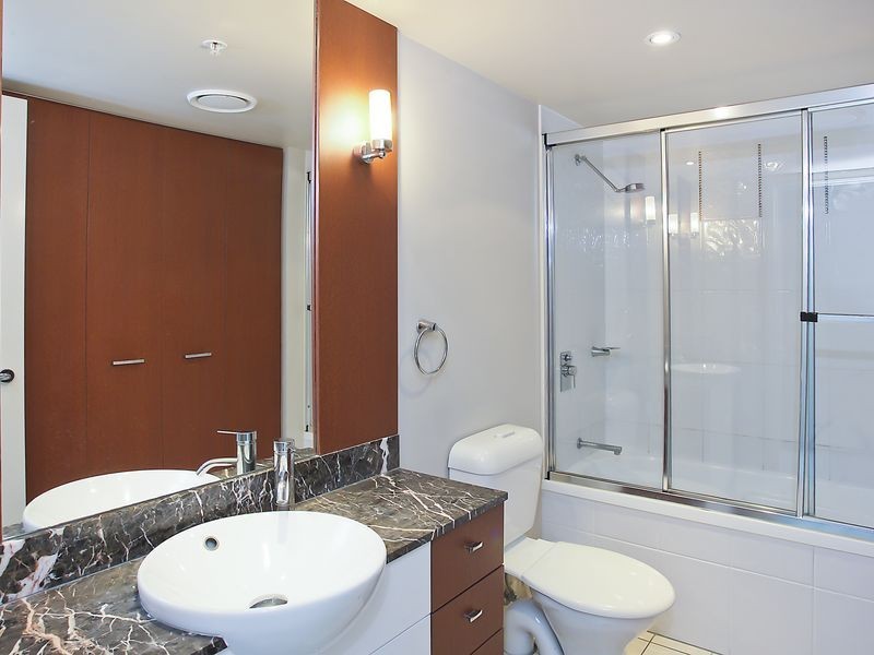 3355/23 Ferny Avenue, Surfers Paradise QLD 4217