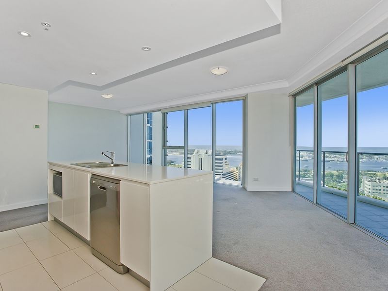 21501/5 Lawson Street, Southport QLD 4215