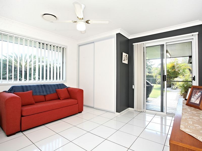 9 White Ash Road, Bonogin QLD 4213