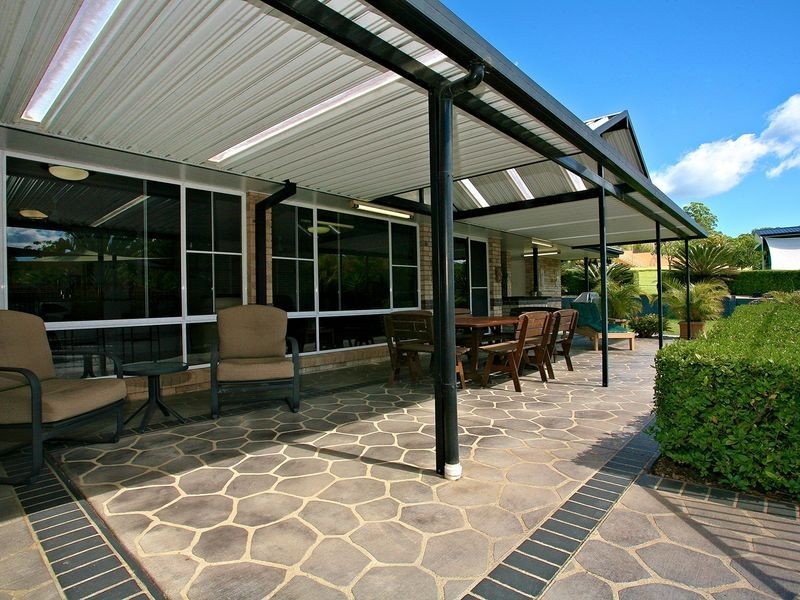 9 White Ash Road, Bonogin QLD 4213