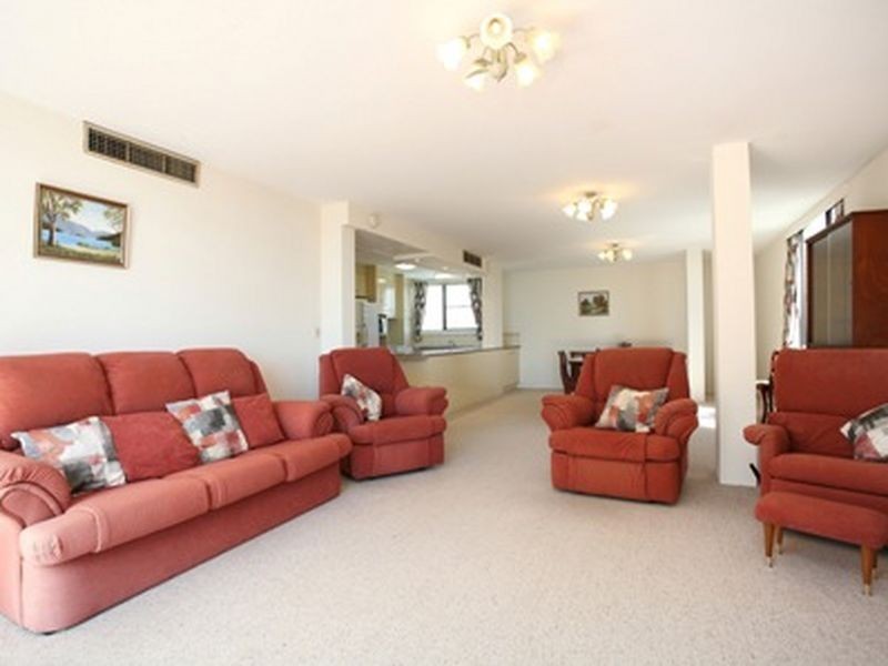 34/72 Marine Parade, Southport QLD 4215