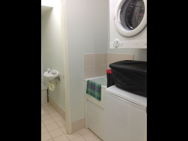 5/208 Scarborough Street, Southport QLD 4215