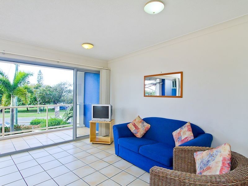 16/106-108 Marine Parade, Southport QLD 4215