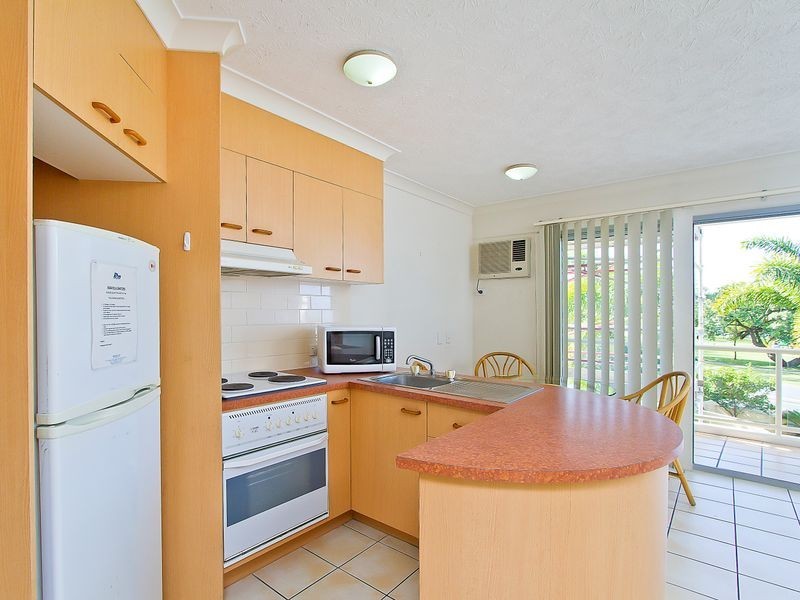 16/106-108 Marine Parade, Southport QLD 4215