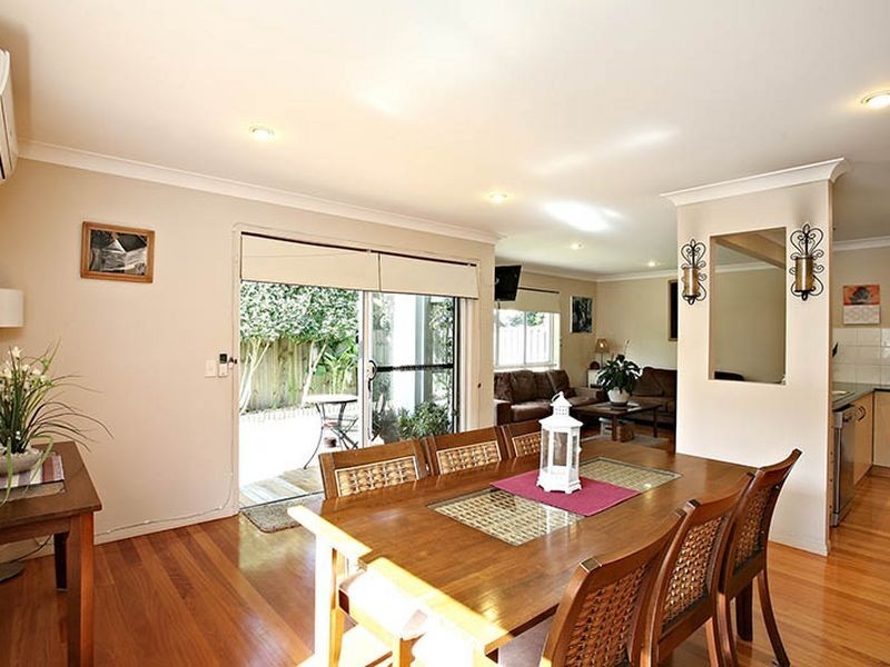 5/38 Robert Street, Labrador QLD 4215