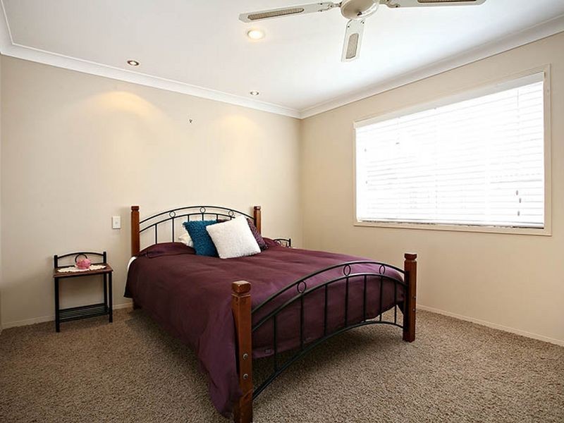 5/38 Robert Street, Labrador QLD 4215