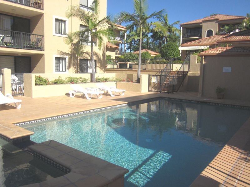 27/16 Waverley St, Southport QLD 4215