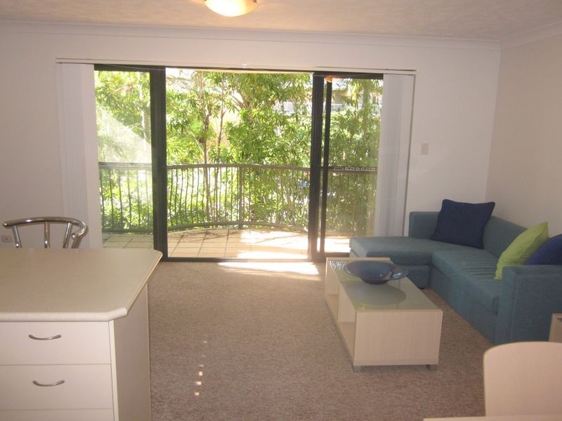 27/16 Waverley St, Southport QLD 4215