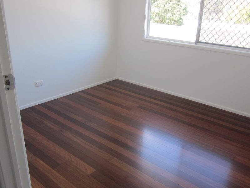 21 Sungold Ave, Southport QLD 4215