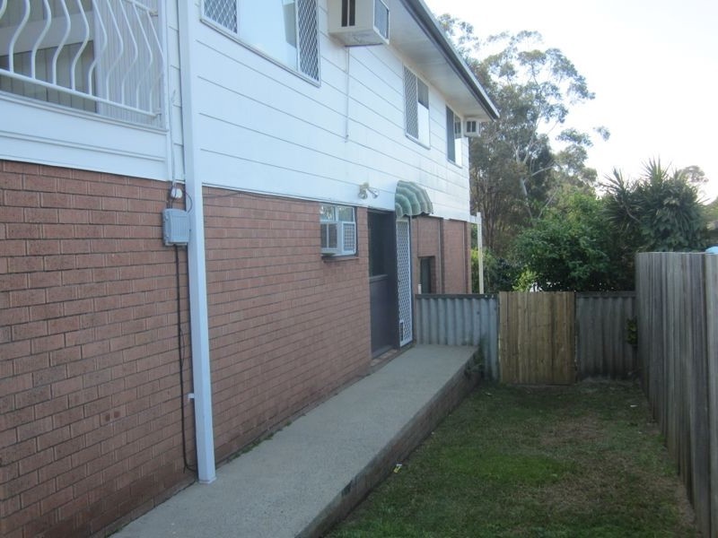 21 Sungold Ave, Southport QLD 4215